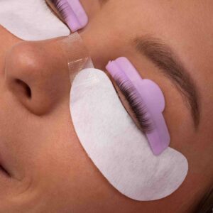 Extensión de pestañas volumen ruso